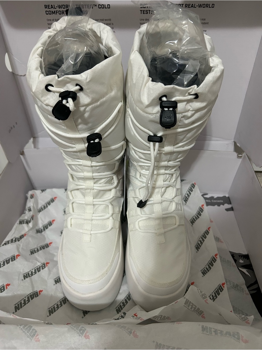 Women’s White Winter Lace-Up Boots